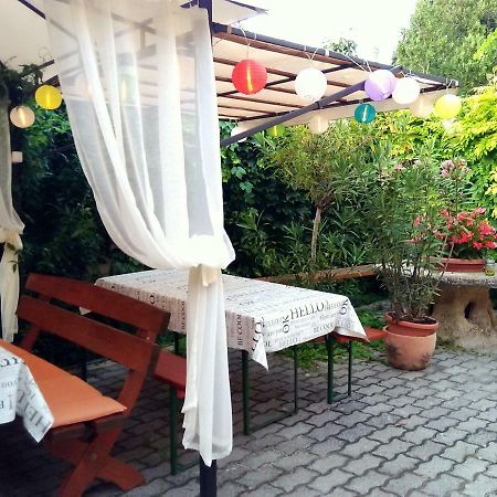 Burg Apartman Дьюла Экстерьер фото