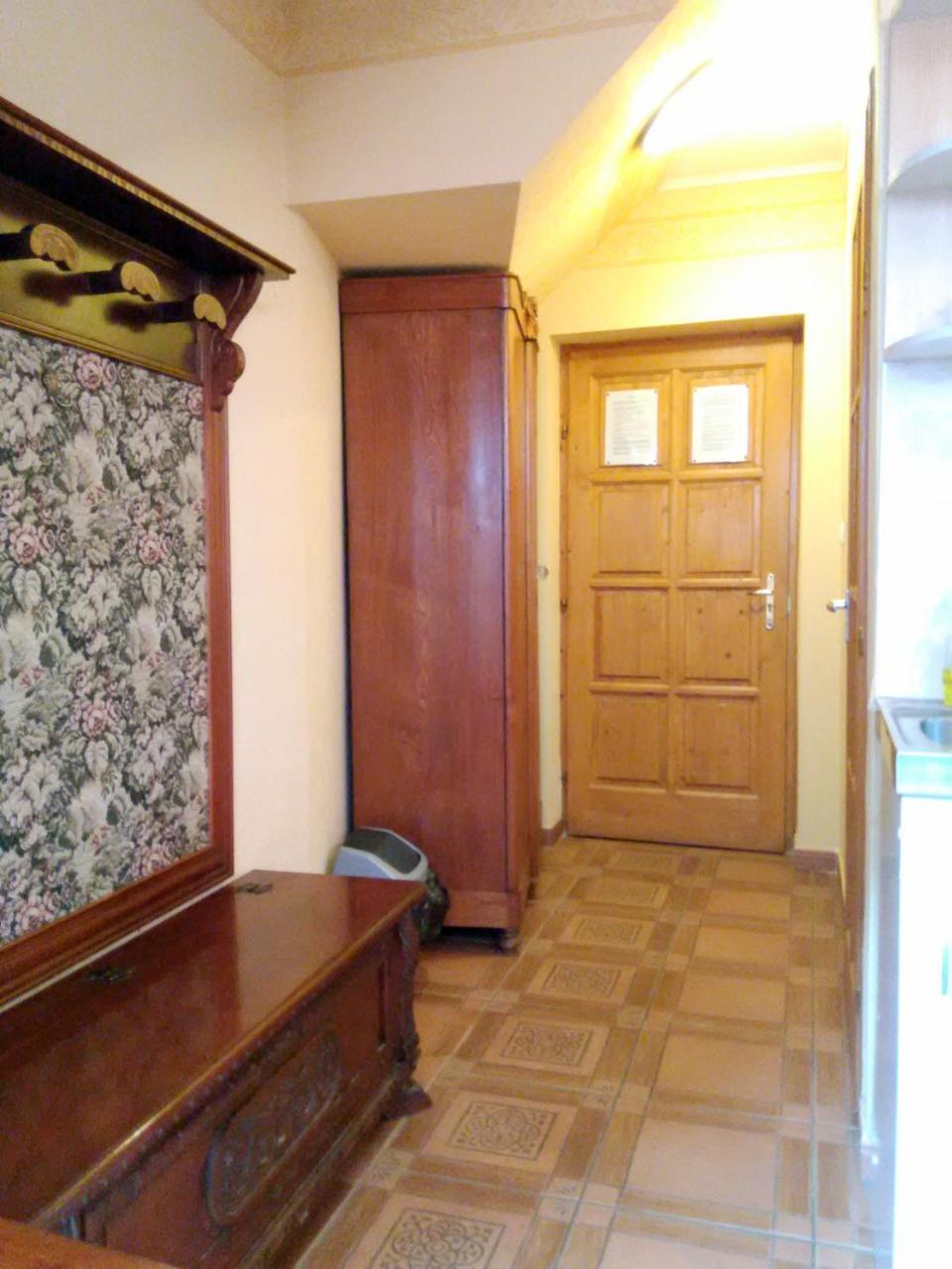 Burg Apartman Дьюла Экстерьер фото
